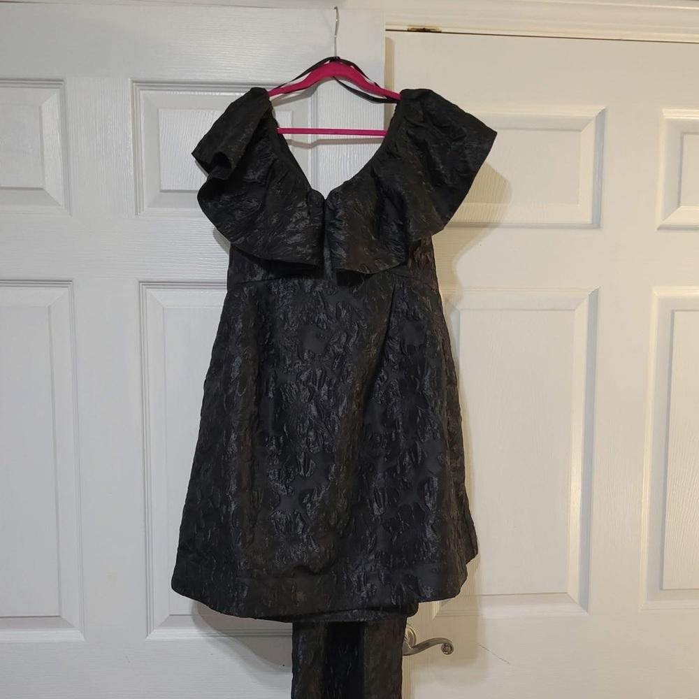 Black dress